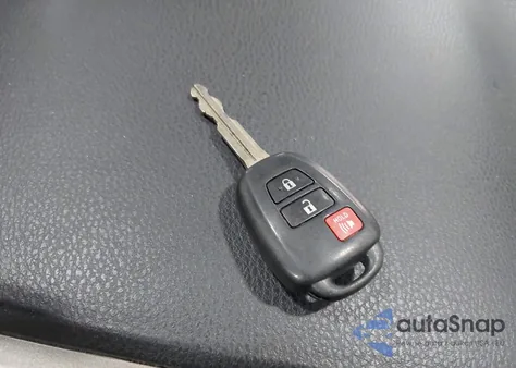 2013 Toyota Rav4 Xle из США, поврежденный, VIN 2T3RFREV9DW106253